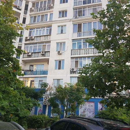 Апартаменты На Люстдорфской オデッサ エクステリア 写真